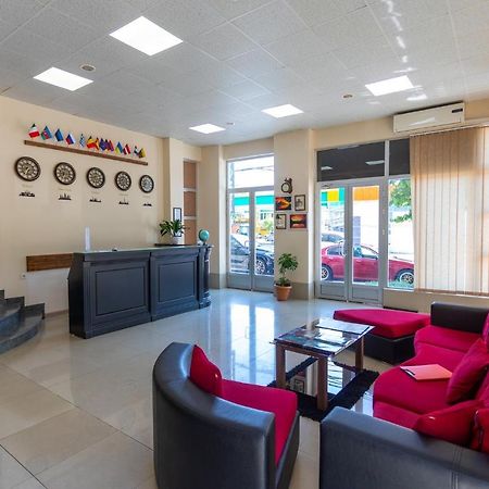 Hotel Phasis Kutaisi Luaran gambar