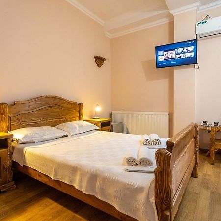 Hotel Phasis Kutaisi Luaran gambar