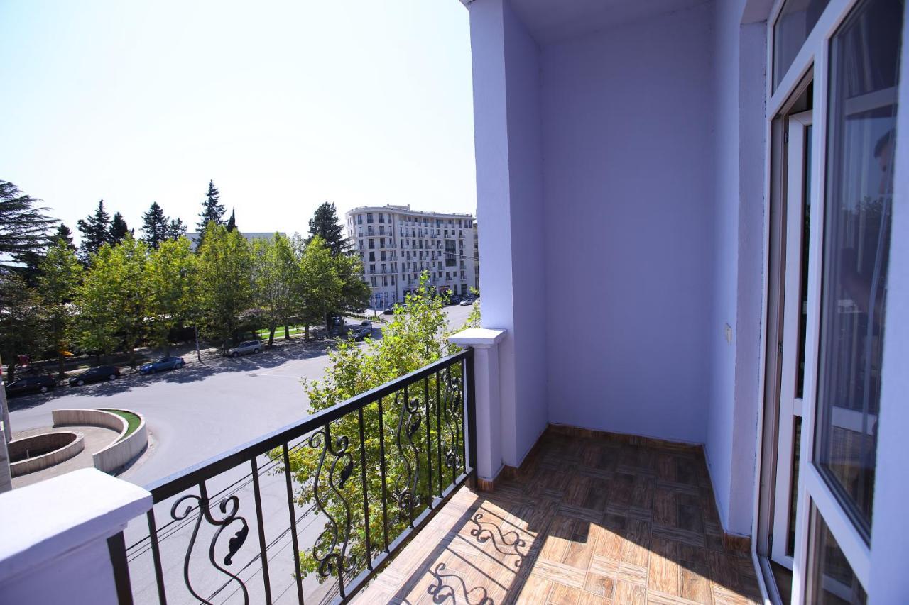 Hotel Phasis Kutaisi Luaran gambar