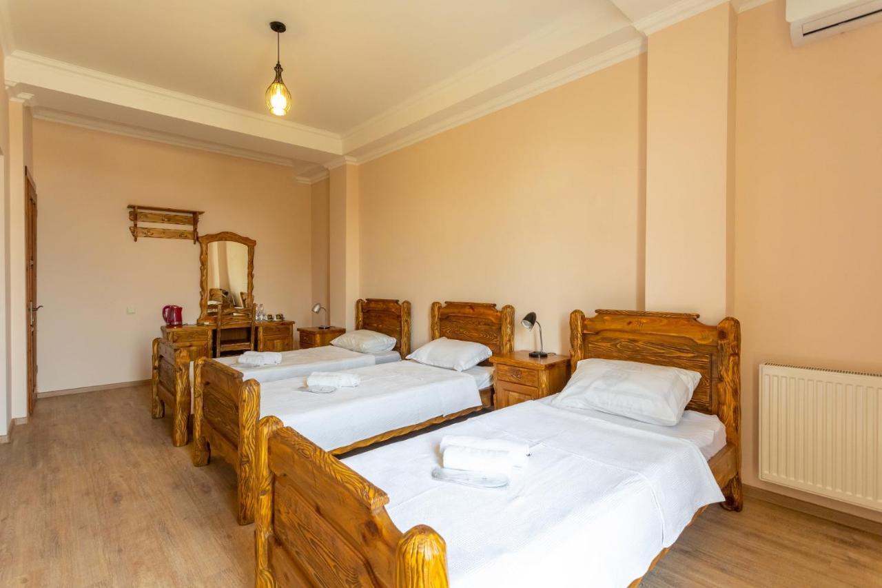 Hotel Phasis Kutaisi Luaran gambar