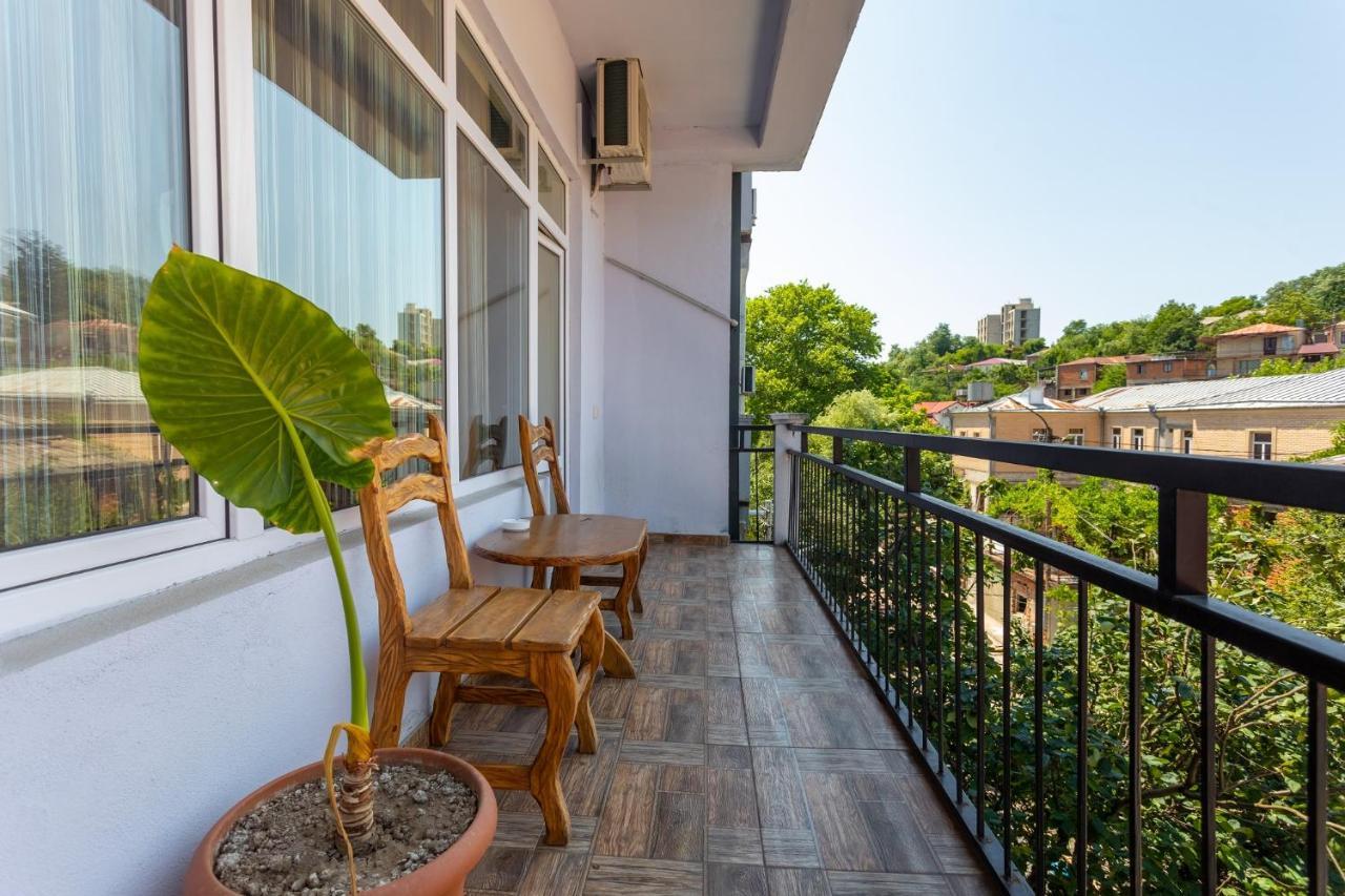Hotel Phasis Kutaisi Luaran gambar