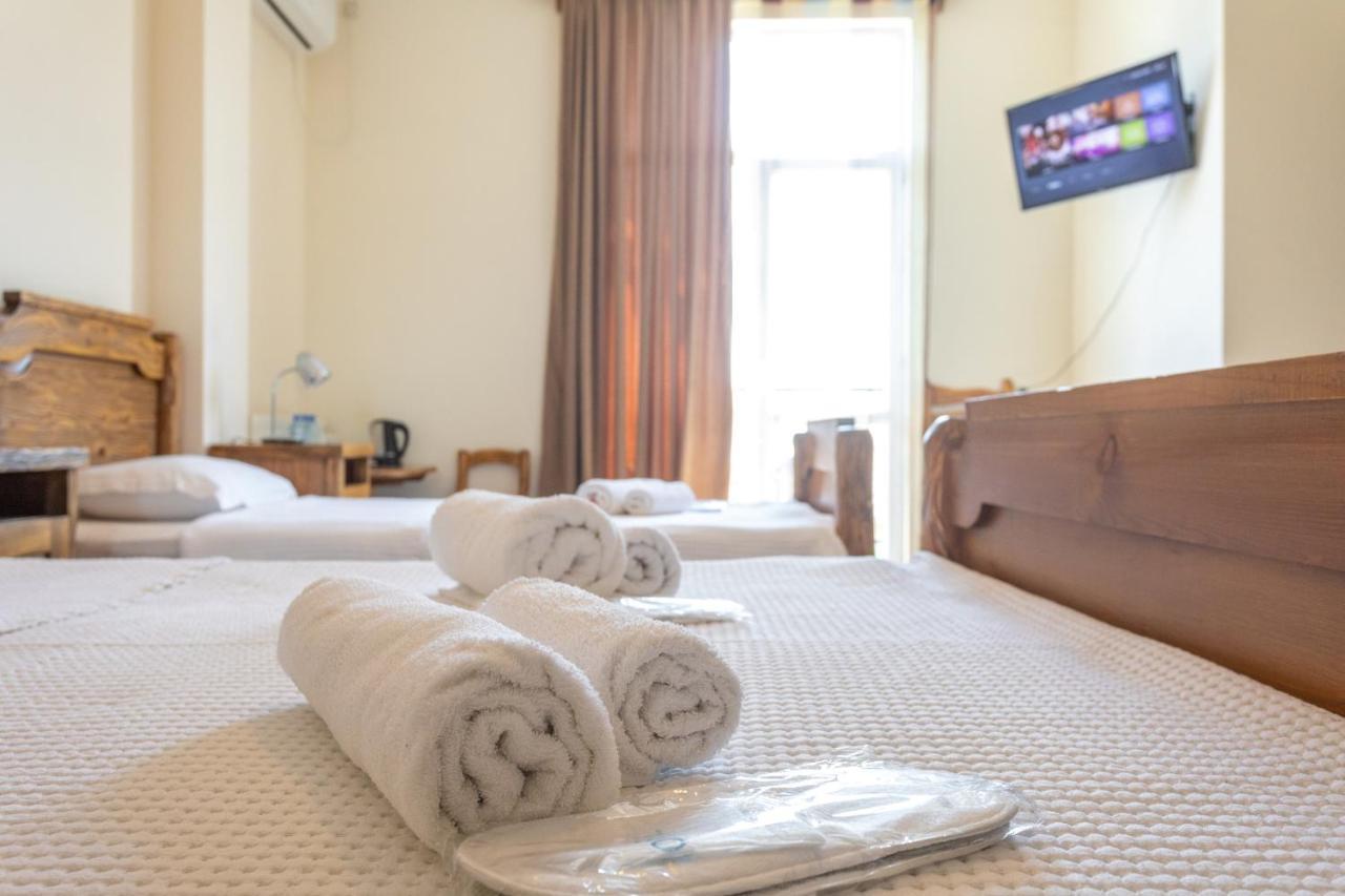 Hotel Phasis Kutaisi Luaran gambar