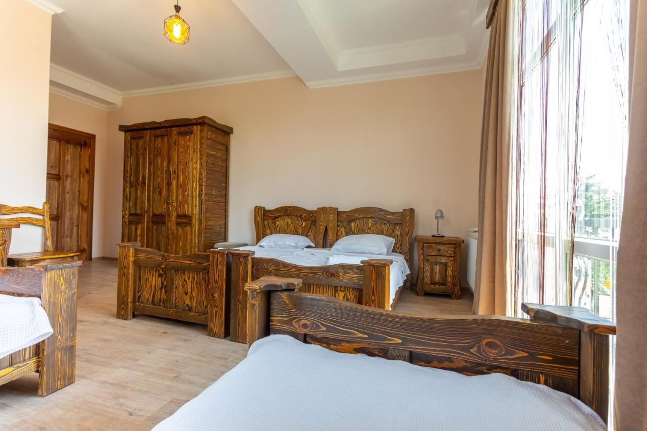 Hotel Phasis Kutaisi Luaran gambar