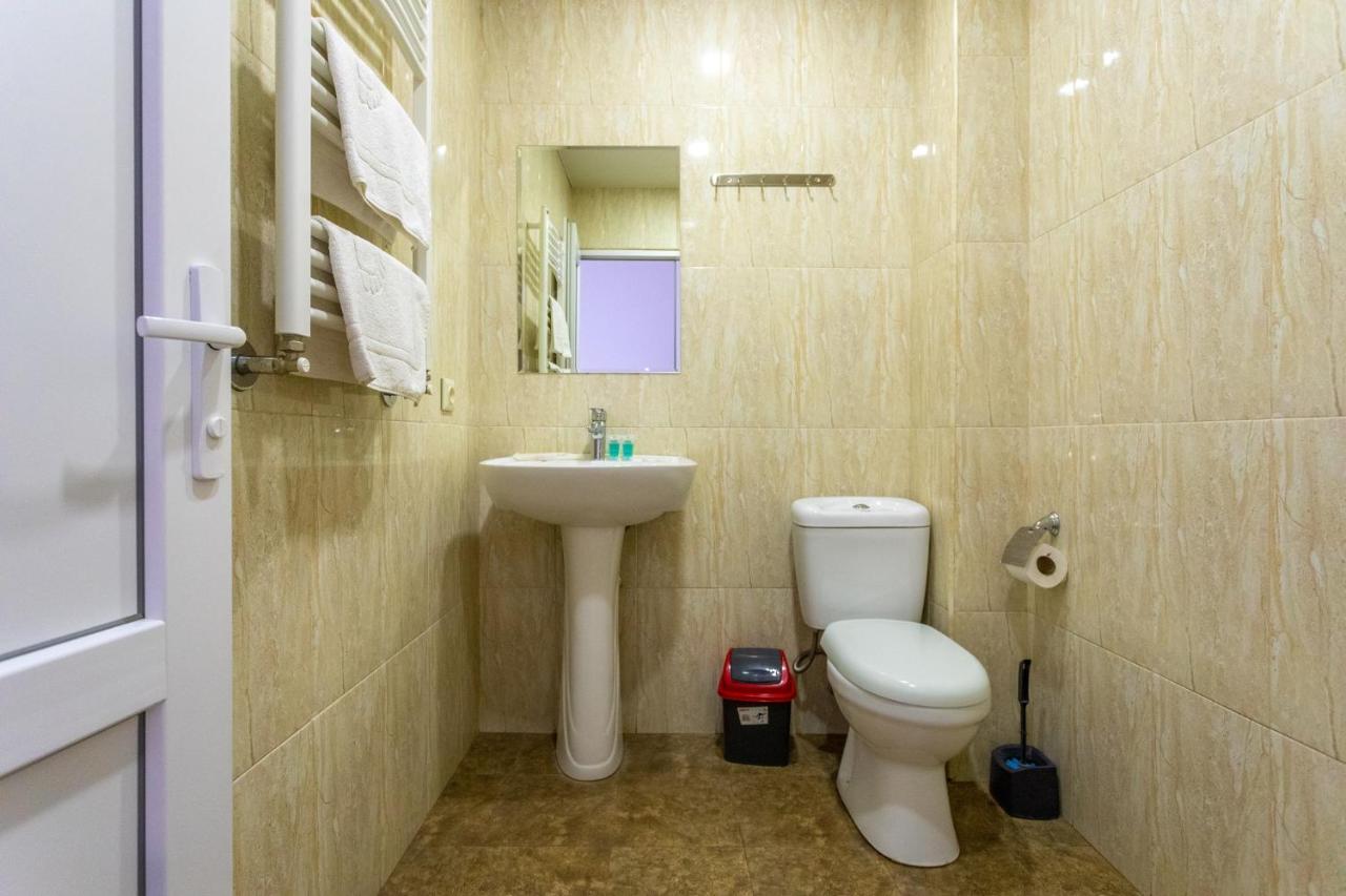 Hotel Phasis Kutaisi Luaran gambar