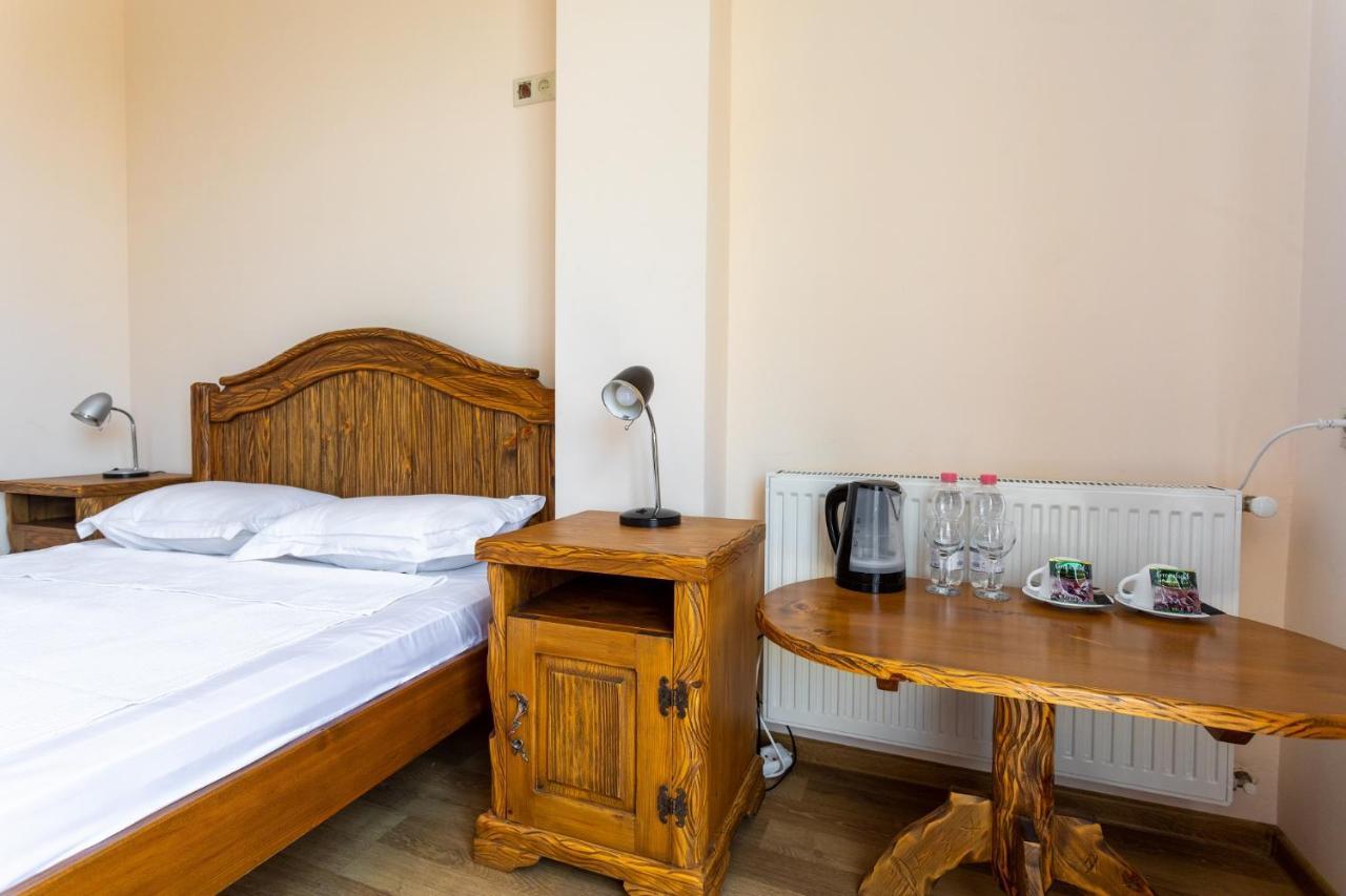 Hotel Phasis Kutaisi Luaran gambar