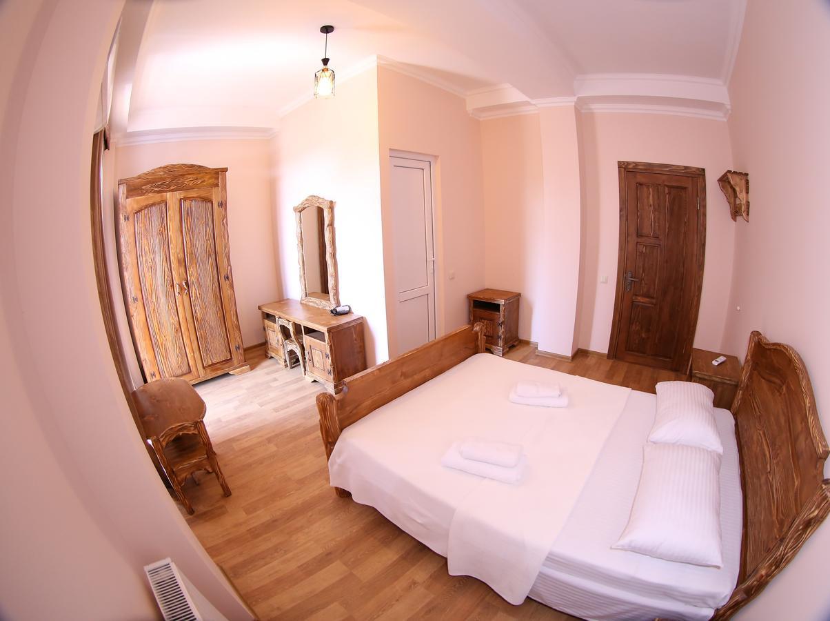 Hotel Phasis Kutaisi Luaran gambar