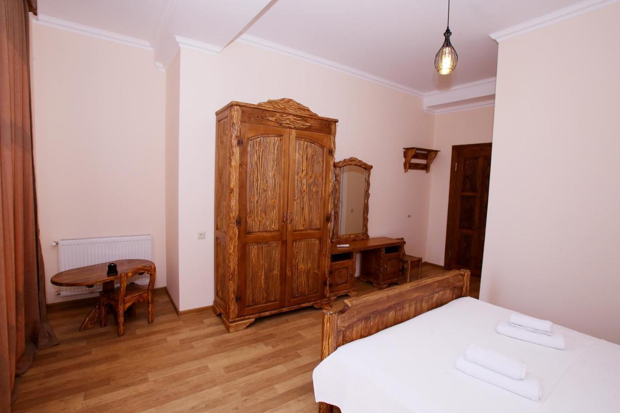 Hotel Phasis Kutaisi Luaran gambar