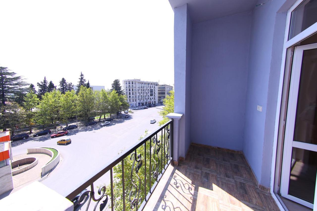 Hotel Phasis Kutaisi Luaran gambar